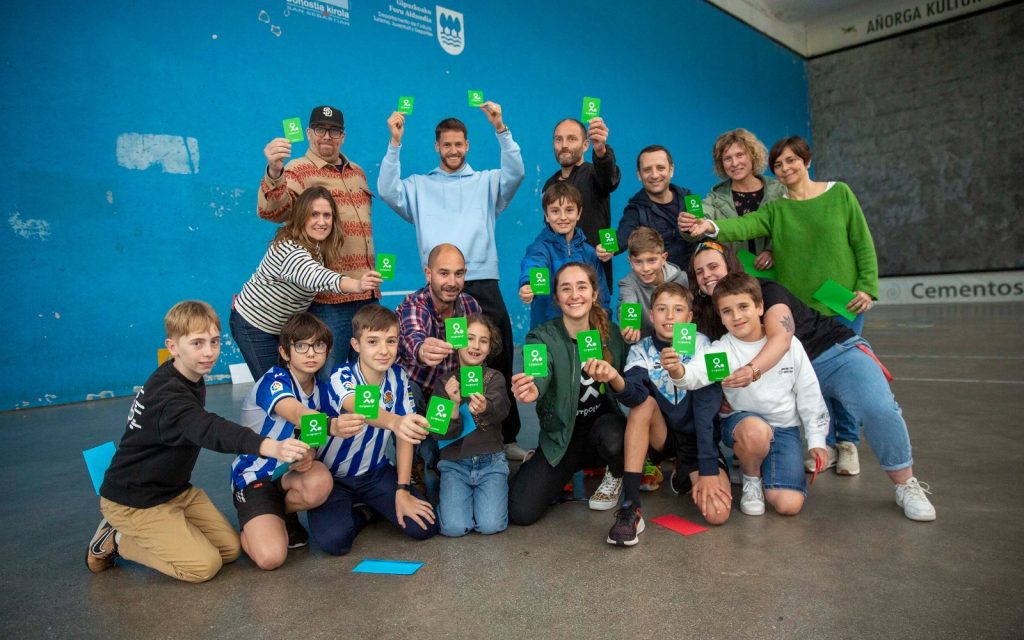 Álex Remiro en un taller del proyecto de salud mental en Gipuzkoa