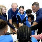 Una visita inolvidable: leyendas del deporte mundial comparten una tarde de juego con niños y niñas de Villaverde 